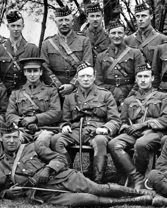 WW1 army officers seated and standing in rows